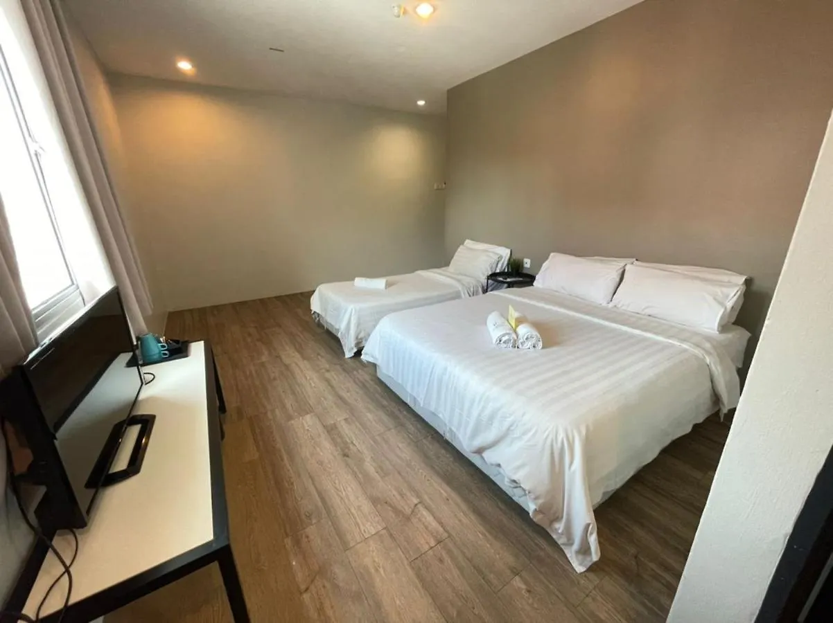 Chariton Hotel Butterworth