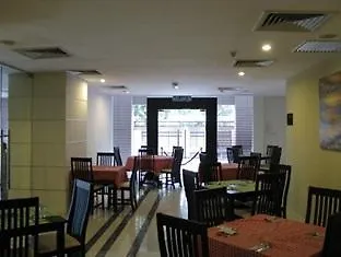 Chariton Hotel Butterworth