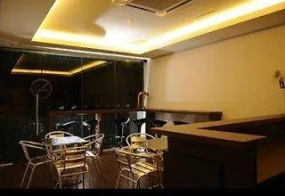 Chariton Hotel Butterworth